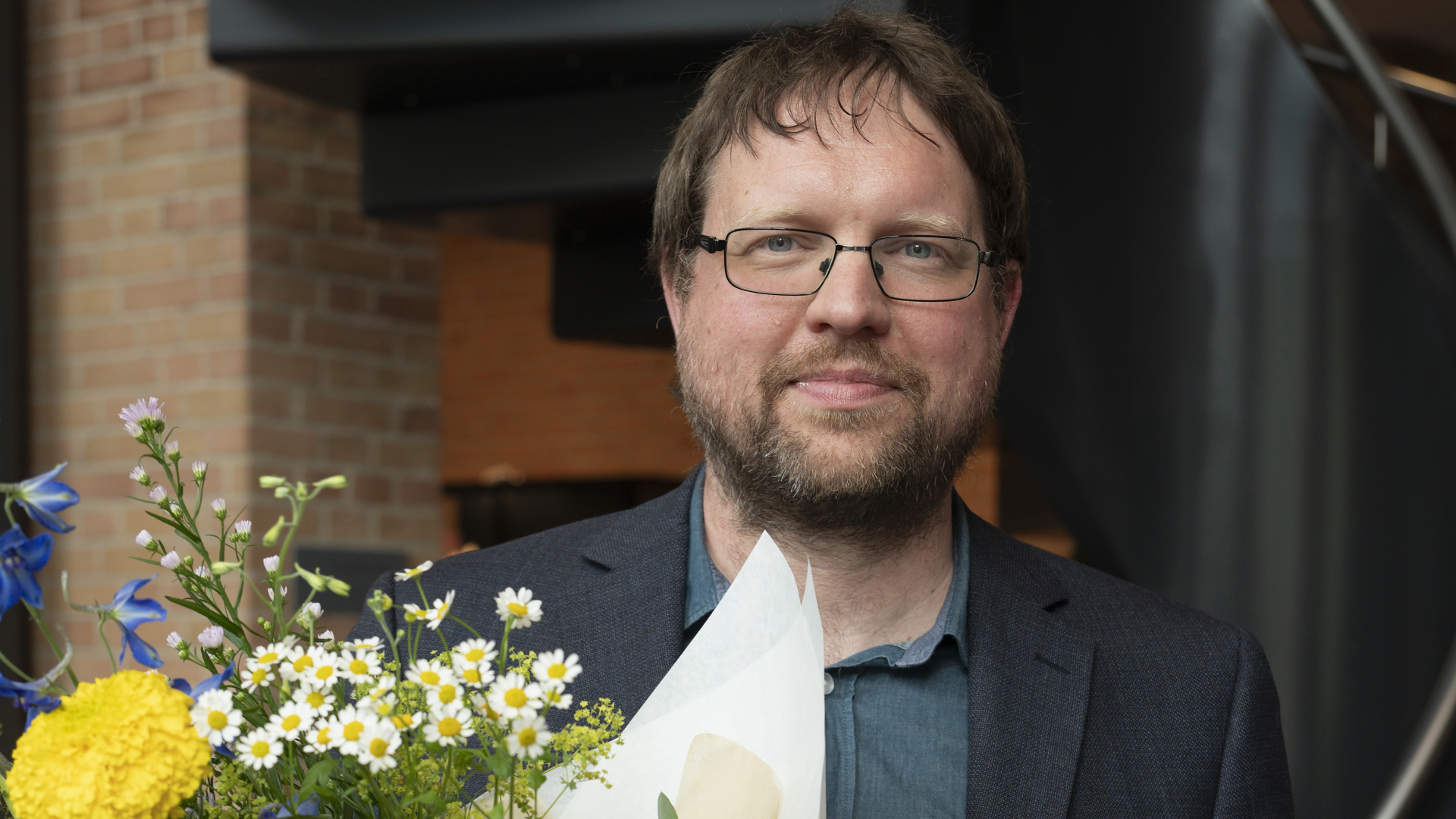 Associate Professor Tobias Gehring